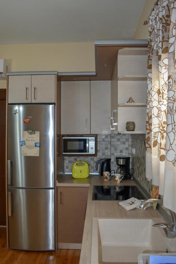Petros House Apartment นิกิติ ภายนอก รูปภาพ
