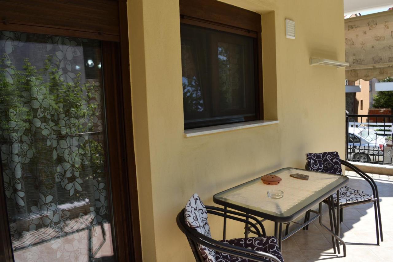 Petros House Apartment นิกิติ ภายนอก รูปภาพ